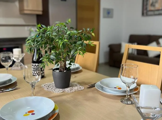 Apartment Maria De Lucia - Piso A Arou
